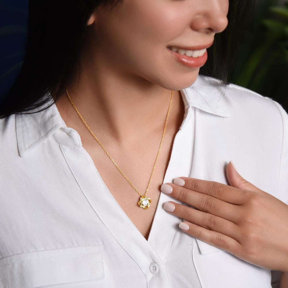 The Amour Knot Necklace