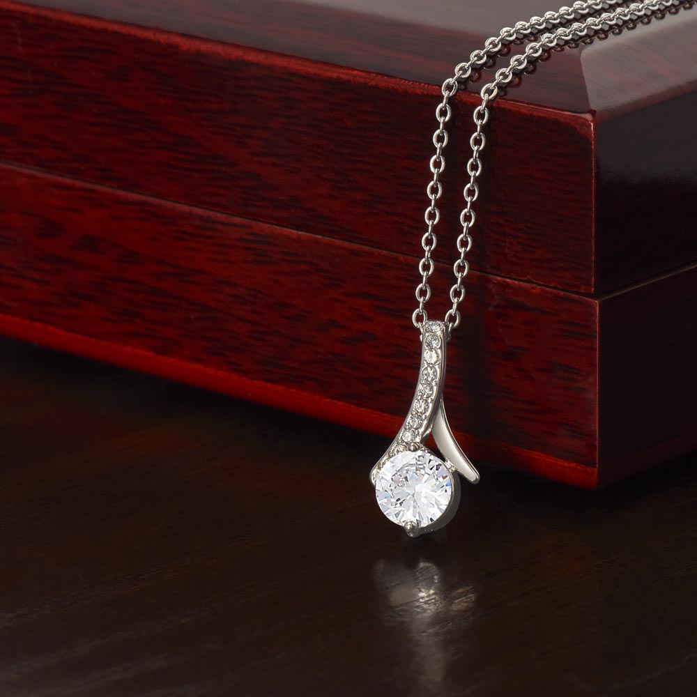 The Lumière Necklace