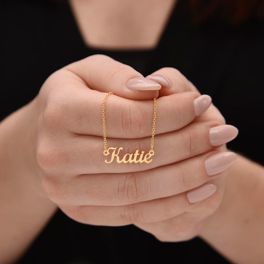 The Heritage Name Necklace