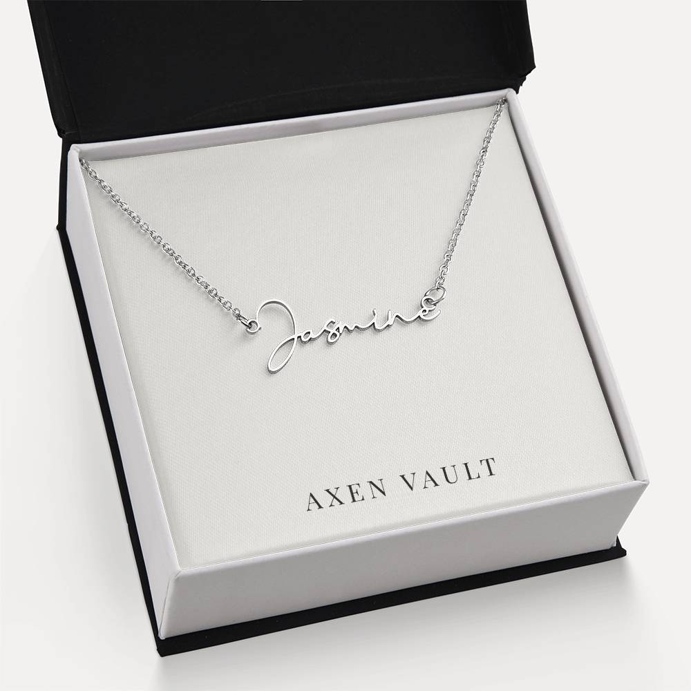 The Signature Necklace
