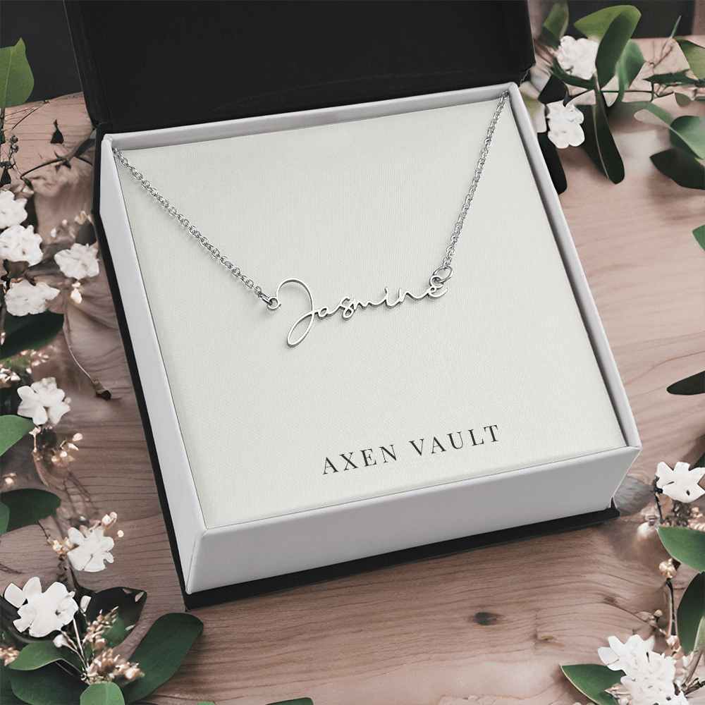 The Signature Necklace